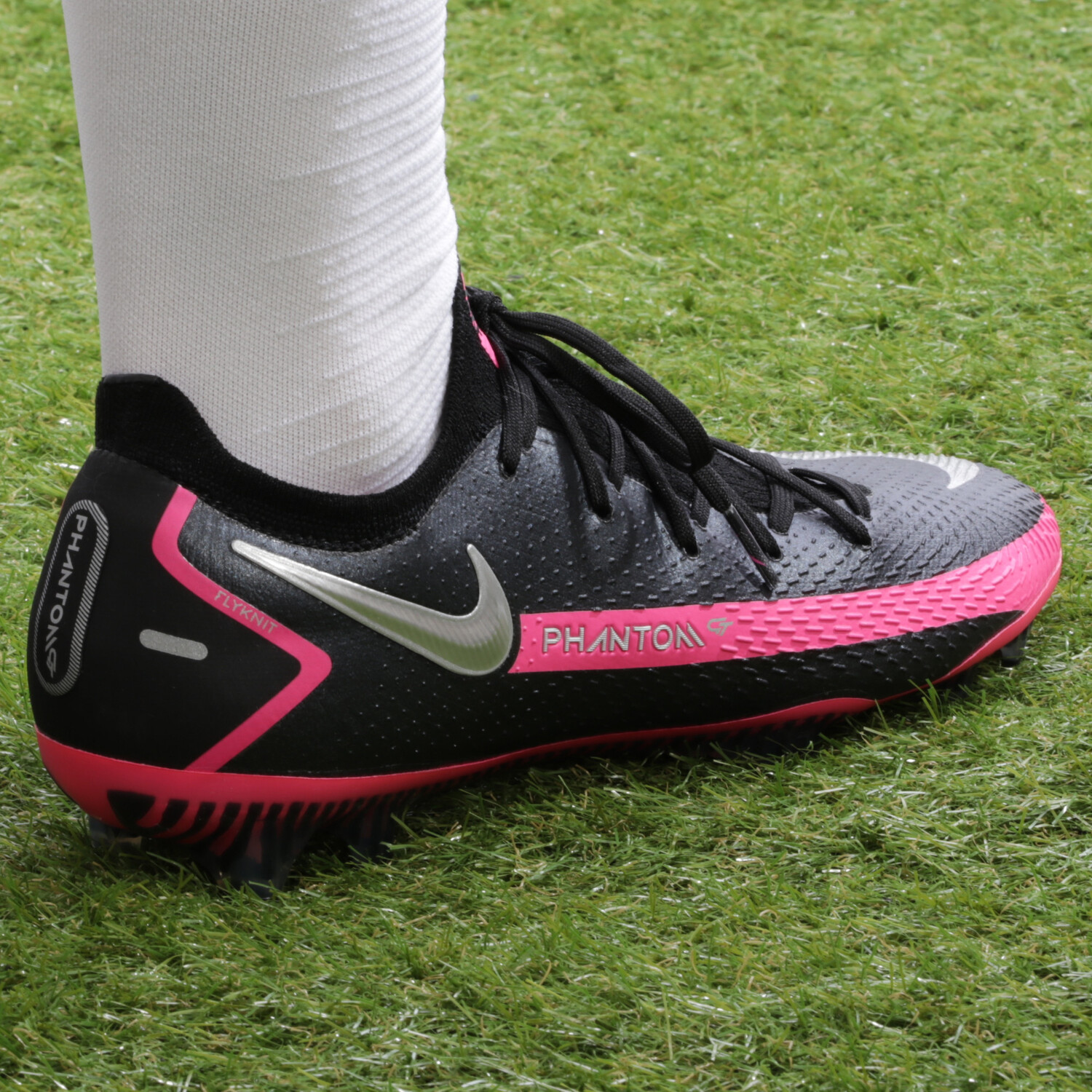 nike performance phantom elite fg