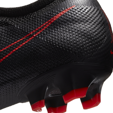 Nike Mercurial Vapor XIII Pro FG noir rouge