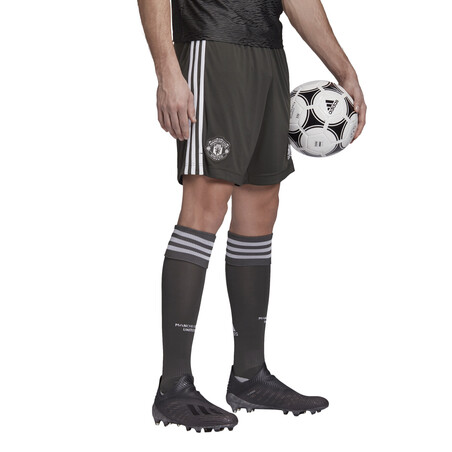 Short Manchester United extérieur 2020/21