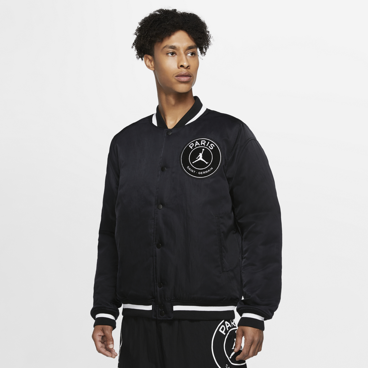 Veste bomber PSG Jordan noir 2020/21 sur Foot.fr