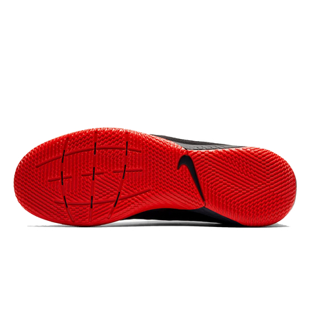 Nike React Legend 8 Pro Indoor noir rouge