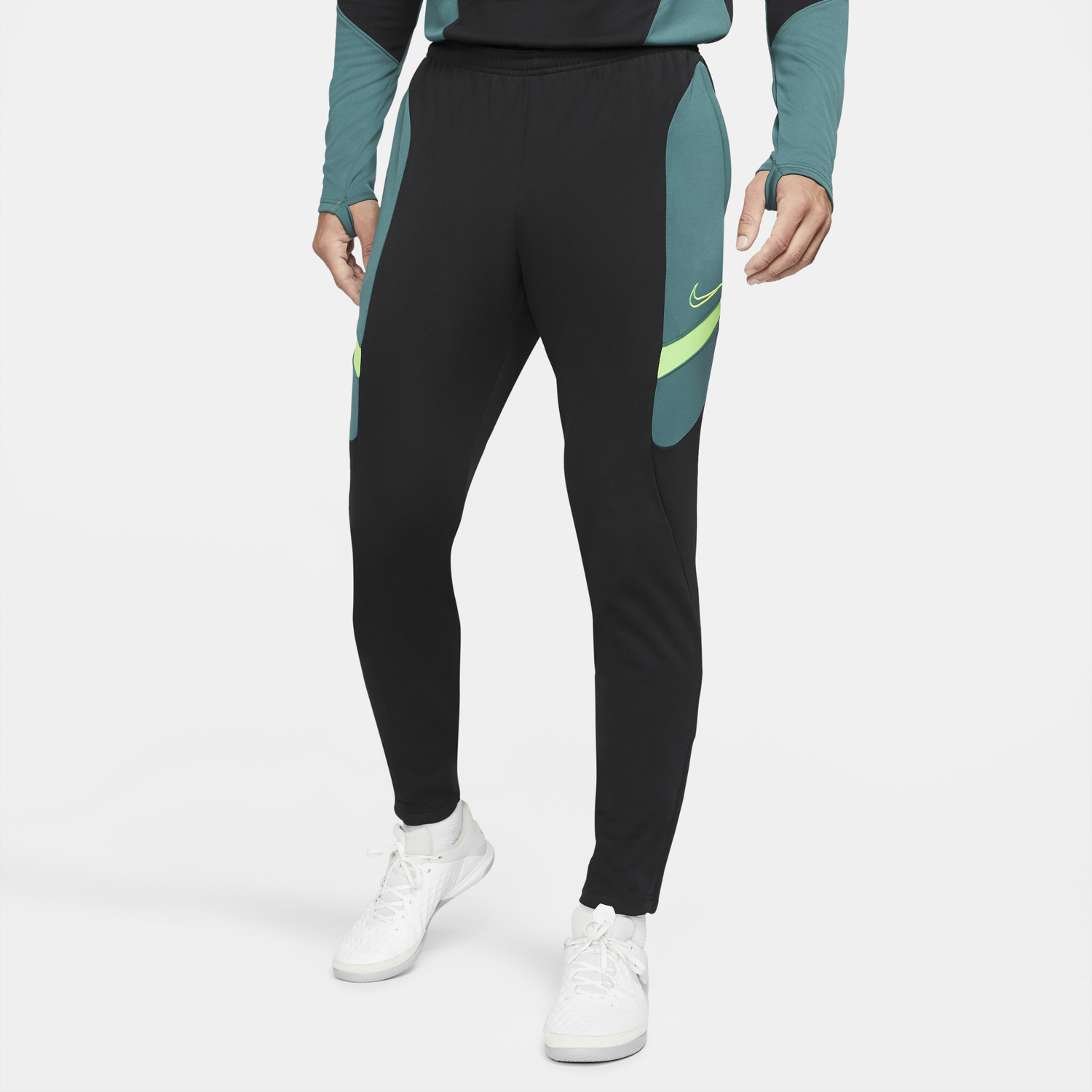 survetement nike verte