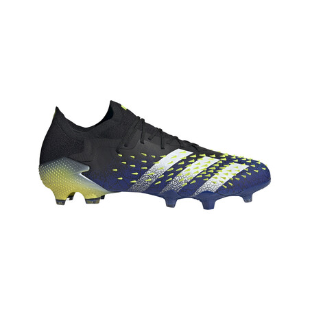 crampon predator jaune
