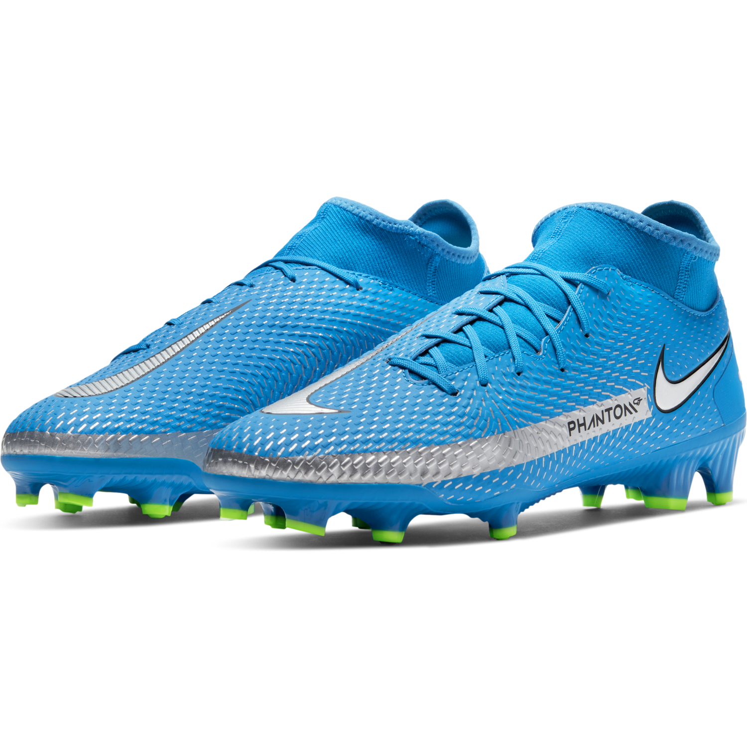chaussure de foot nike solde