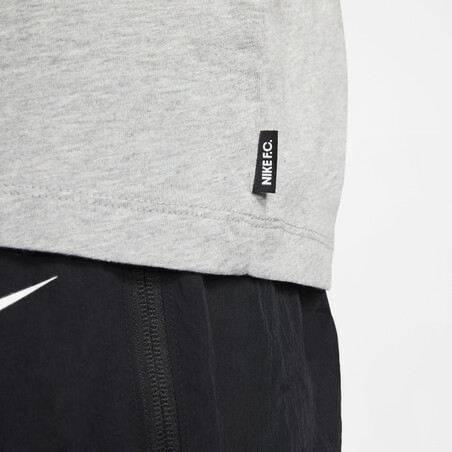 T-shirt Nike F.C. gris