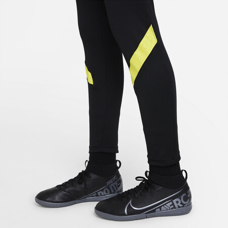 Ensemble survêtement junior Chelsea Strike noir jaune 2021/22