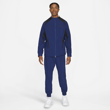 Veste surv tement Nike F.C. Joga Bonito bleu noir sur Foot