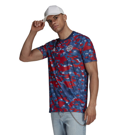 Maillot avant match Bayern Munich rouge bleu 2021/22