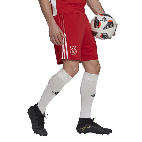 Short entraînement Ajax Amsterdam rouge blanc 2021/22