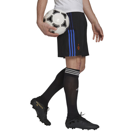 Short entraînement Real Madrid noir orange 2021/22
