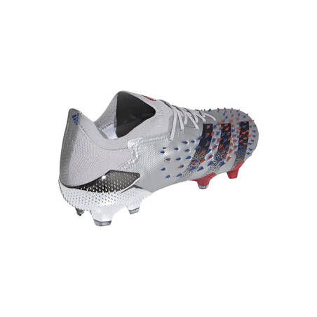 adidas Predator Freak.1 FG gris