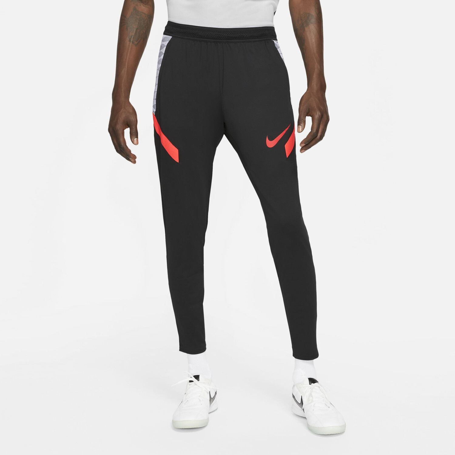 Pantalon survêtement Nike Strike noir rouge sur