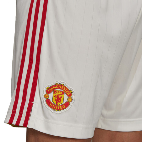 Short Manchester United domicile 2021/22