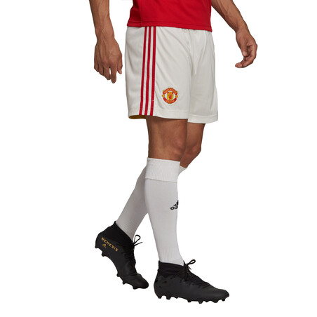 Short Manchester United domicile 2021/22