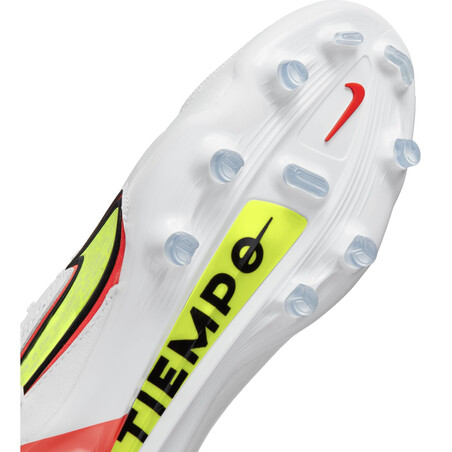 Nike Tiempo Legend 9 Elite FG rouge jaune
