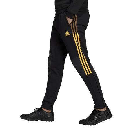 Pantalon survêtement adidas Tiro noir orange sur