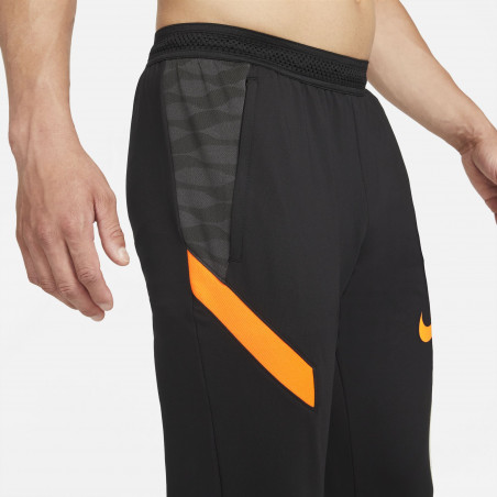 Pantalon survêtement Nike Strike noir orange