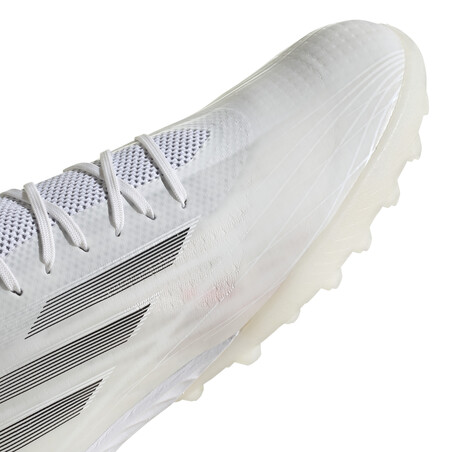 adidas X Speedflow.1 Turf gris rouge