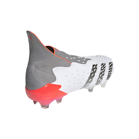adidas Predator Freak+ montante FG gris rouge