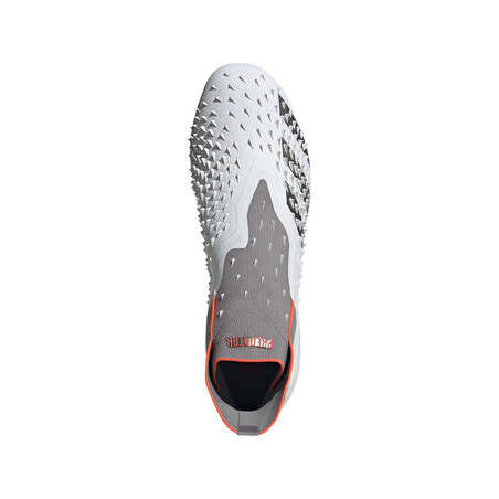 adidas Predator Freak+ montante AG gris rouge