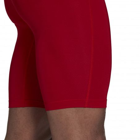 Short de compression adidas Tech Fit rouge