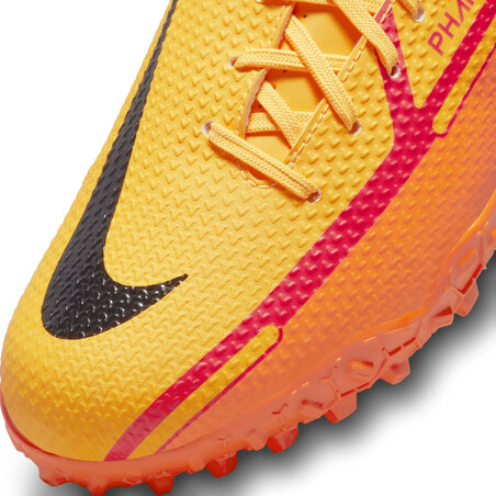 Nike Phantom GT2 junior Academy Turf orange