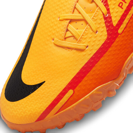 Nike Phantom GT2 Academy Turf orange