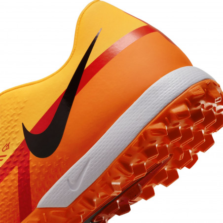 Nike Phantom GT2 Academy Turf orange