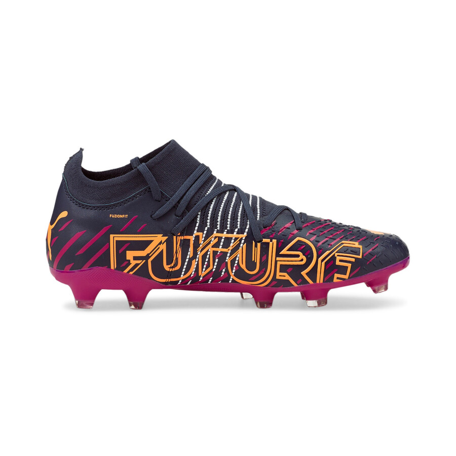 chaussure de foot puma rose et bleu