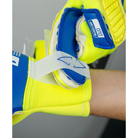 Gants gardien Reusch Attrakt Duo jaune bleu