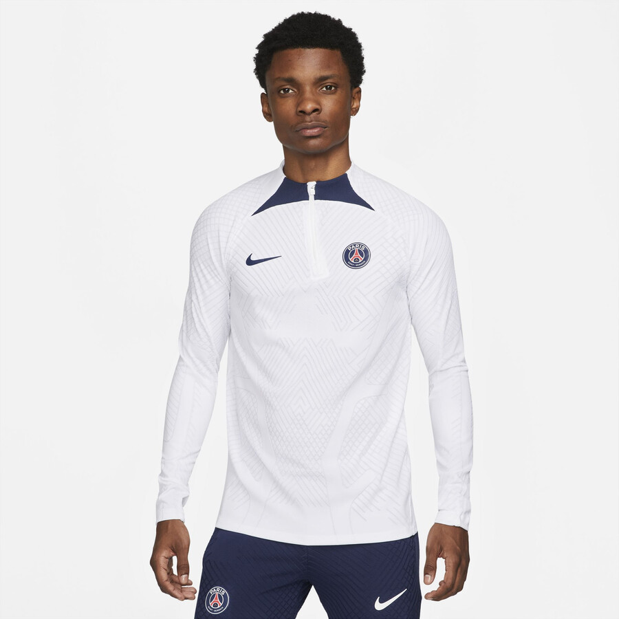 Club : Le PSG lance plusieurs produits rétro avec son ancien logo