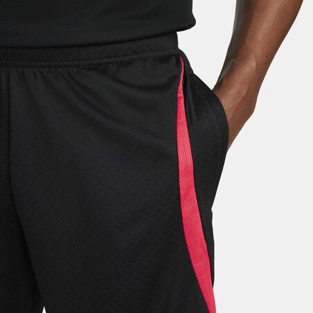 Short entraînement Liverpool Strike noir rouge 2022/23
