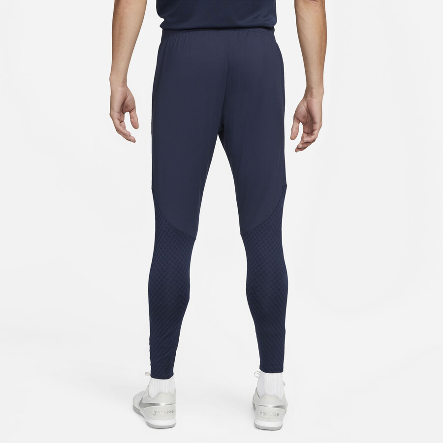 Pantalon survetement barcelone outlet