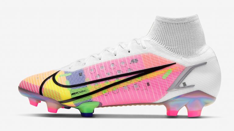 black friday crampons foot