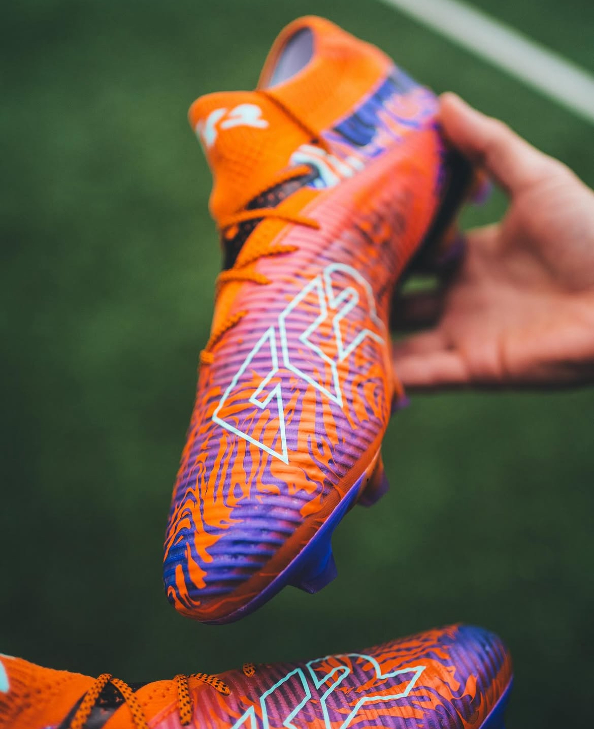 PUMA Future 8 "Creativity"
