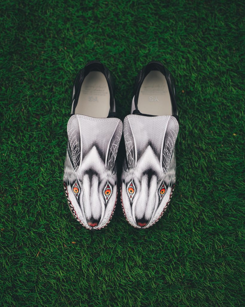 Chaussures de foot Adidas F50 Tunit Y-3 édition limitée coloris Wolf 