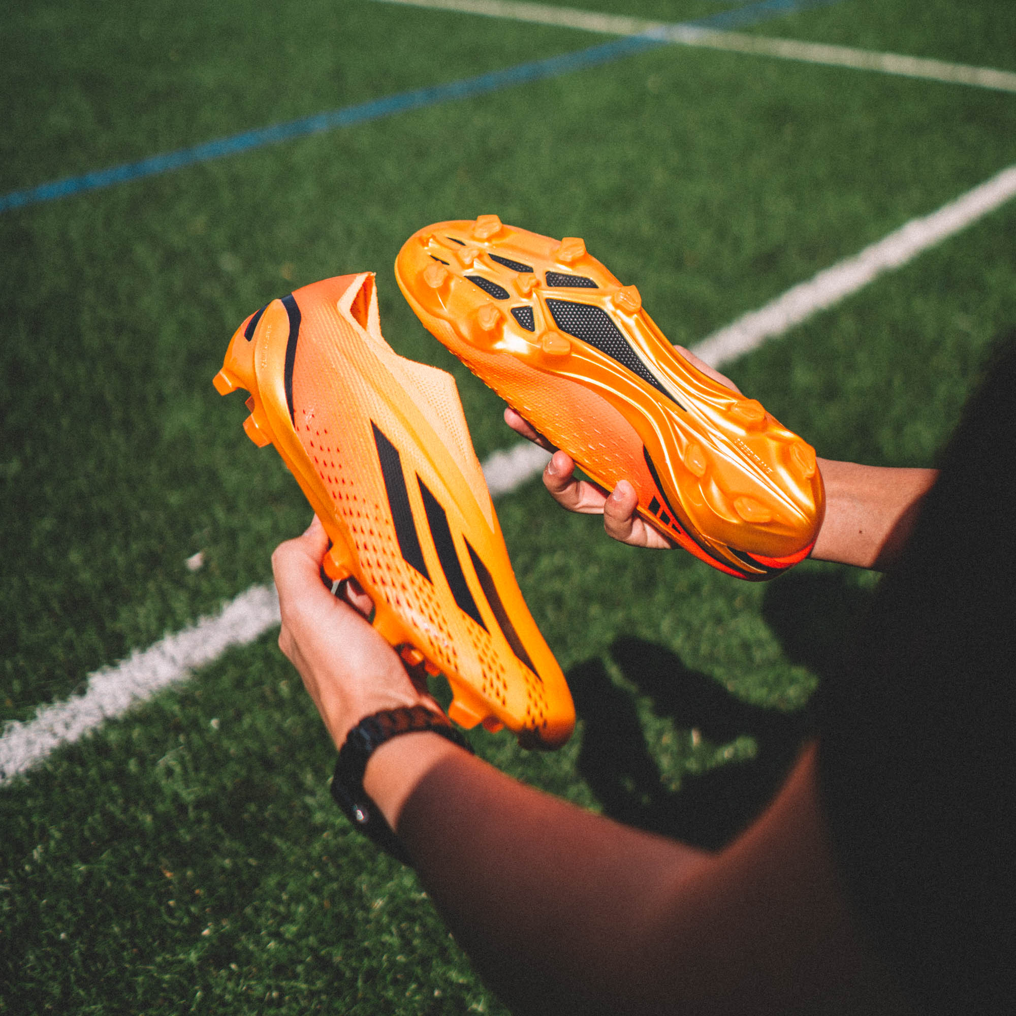 Chaussures de foot. Tous les crampons Nike, adidas, Puma, Mbappe, Messi  Pour football - Fútbol Emotion